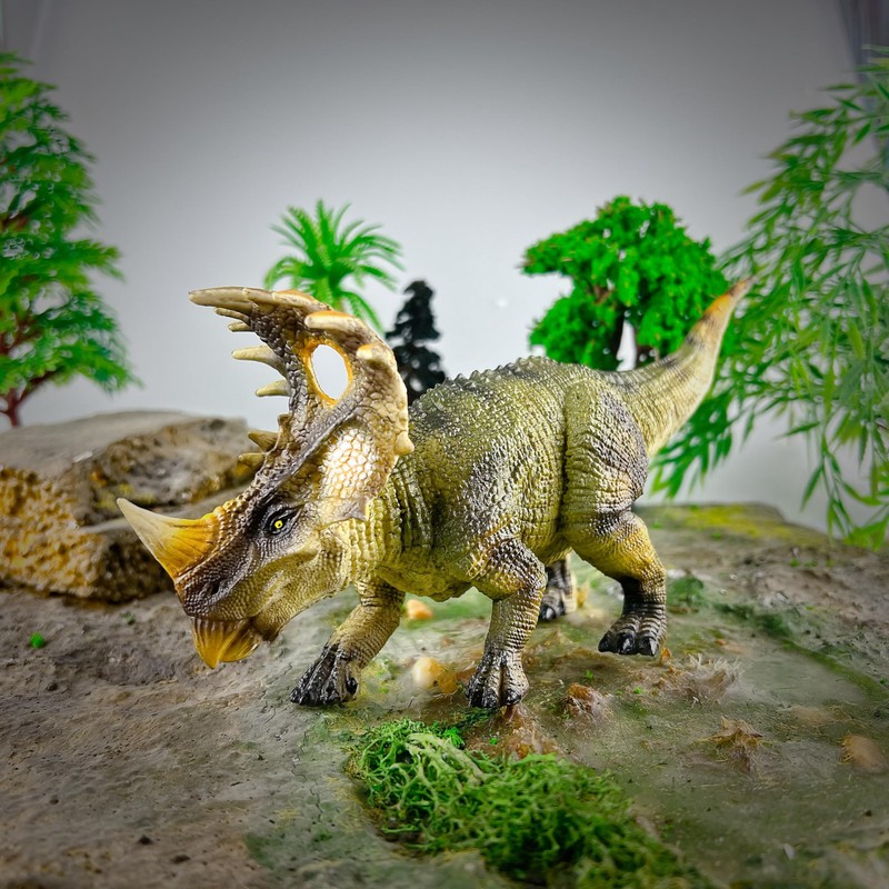 Gemini&Genius Triceratops Dinosaur Toy, Dino Toy Display for Kids