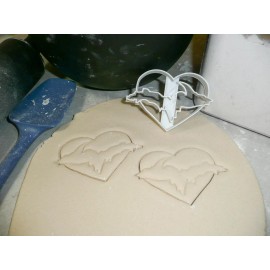 AJT MICHIGAN UP UPPER PENINSULA OUTLINE WITH HEART SPECIAL COOKIE CUTTER USA PR999