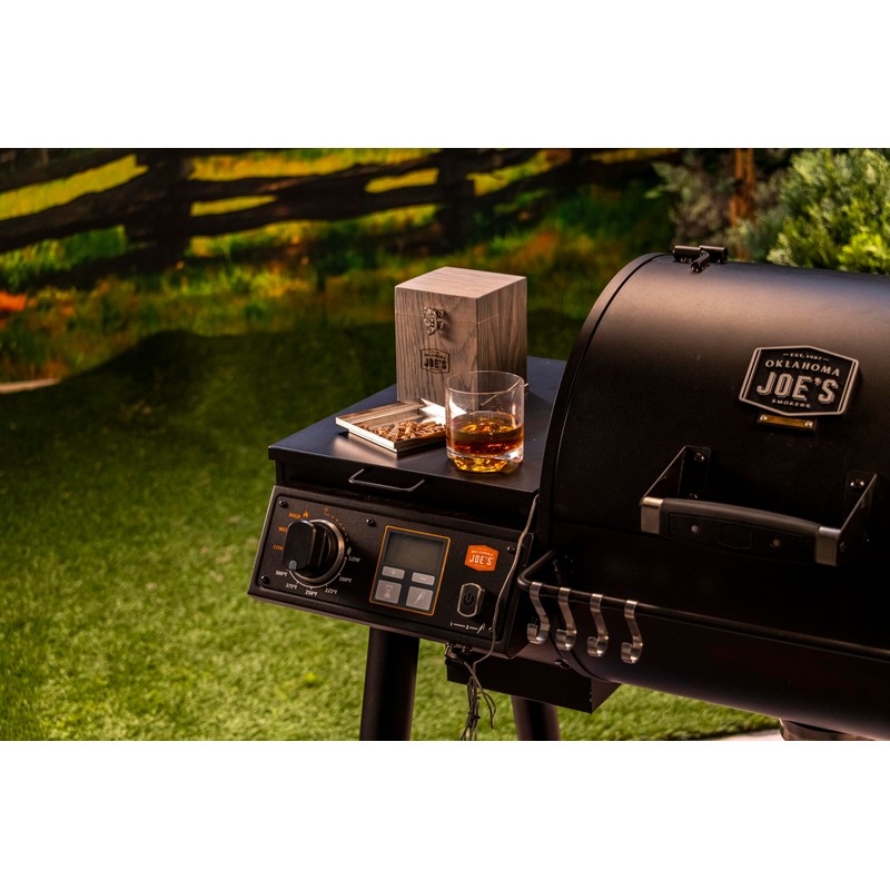 Oklahoma Joe's® Cocktail Smoking Box - 7678088R06