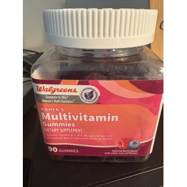 Women's MULTIVITAMIN Gummies Berry Flavor 90 Gummies