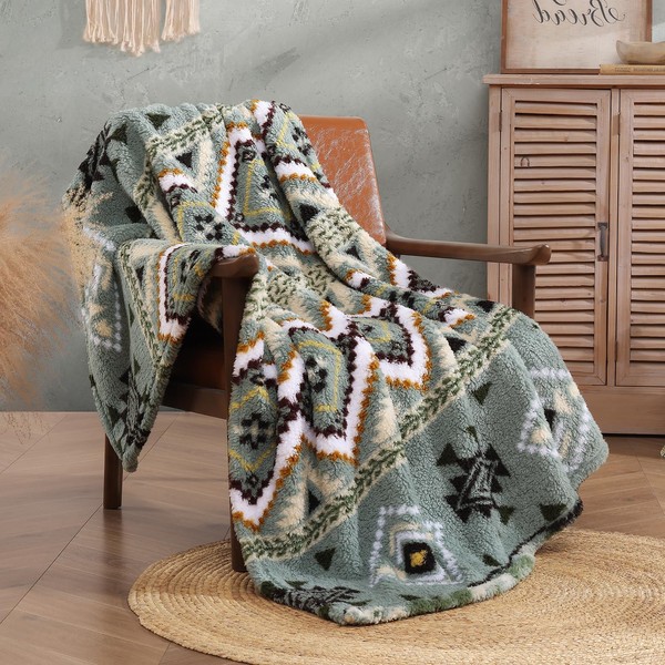 CASAAGUSTO Boho Sherpa Throw Blanket, Aztec Throw Blanket,Ultra Soft, Warm,