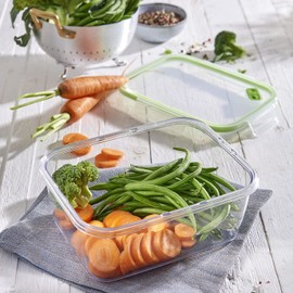 Snips - Rectangular Food Keeper 0,80 LT in Tritan Renew - Food Container, Recycled Plastic - 18 x 13 x 7.50cm - Made in Italy - 0% BPA and phthalate free