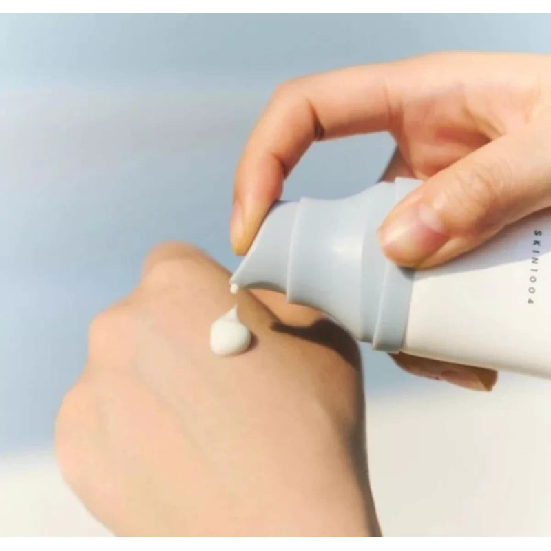 Skin1004 Madagascar Centella Hyalu-cica Water-fit Sun Serum