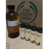 THE BODY SHOP PERFUME OIL WHITE MUSK 15 ML. SIZE OLD VERSION DISCONTINUED!!