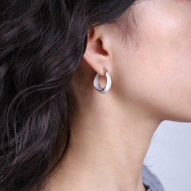 Aneneiceera Vintage Enamelled Green Hoop Earrings Emerald Hoop Dangle Earrings Chunky Emerald Huggie Hoop Earrings Retro Green Drop Earrings Jewellery for Women and Girls (Green), Zinc, No Gemstone