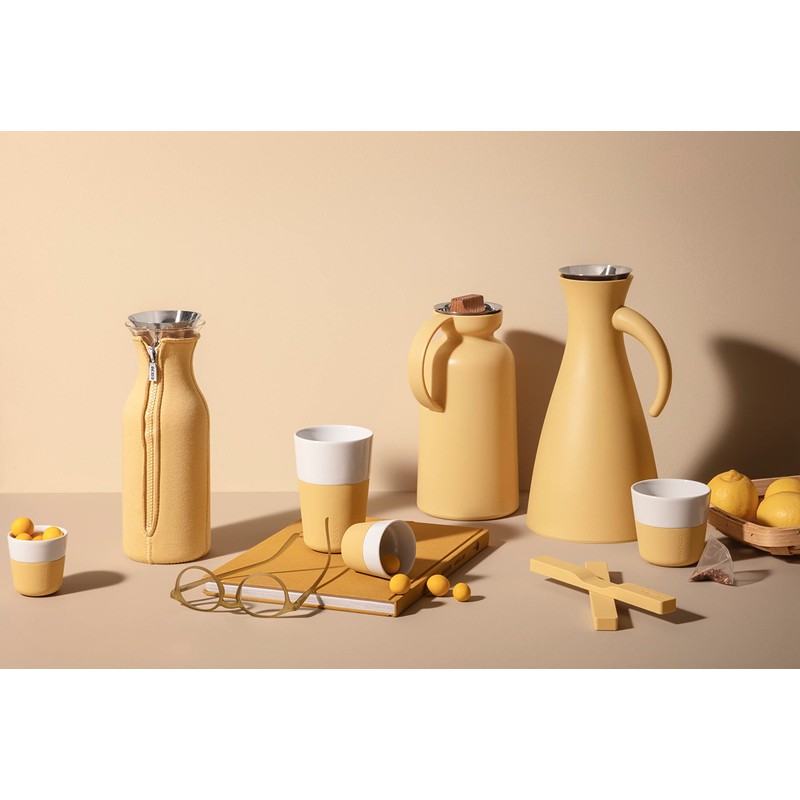 EVA SOLO Insulated Jug 1.0 L Golden Sand 100% Drip-Free
