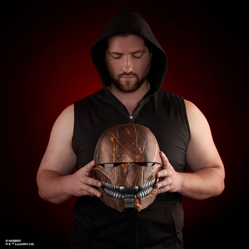 STAR WARS The Black Series The Stranger Premium Electronic Helmet,
