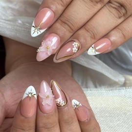 Uñas Postizas Francesas Cortas Marrones con Diseño de Diamantes de Imitación Metálicos 3D, Hechas a Mano, Reutilizables, Acrílicas (10 Unidades)