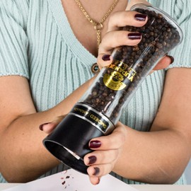 YUPANQUI Smoked Black Pepper Grinder Manual 3.5oz - Smoked Pepper Grinder with Peppercorns BEST Smoke Black Peppercorns Mill for BBQ Grilling & More