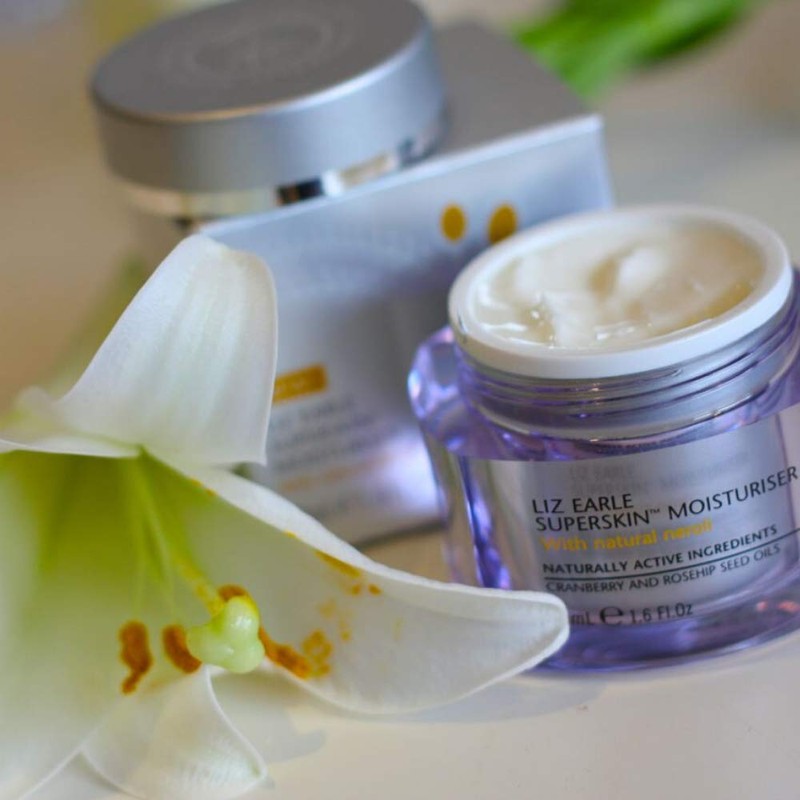 Liz Earle Superskin Moisturiser With Natural Neroli 50ml Jar For