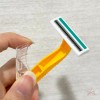 X2EA 2중날 일회용면도기(100개입) X2EA Double Edge Disposable Razor (100 Pieces)
