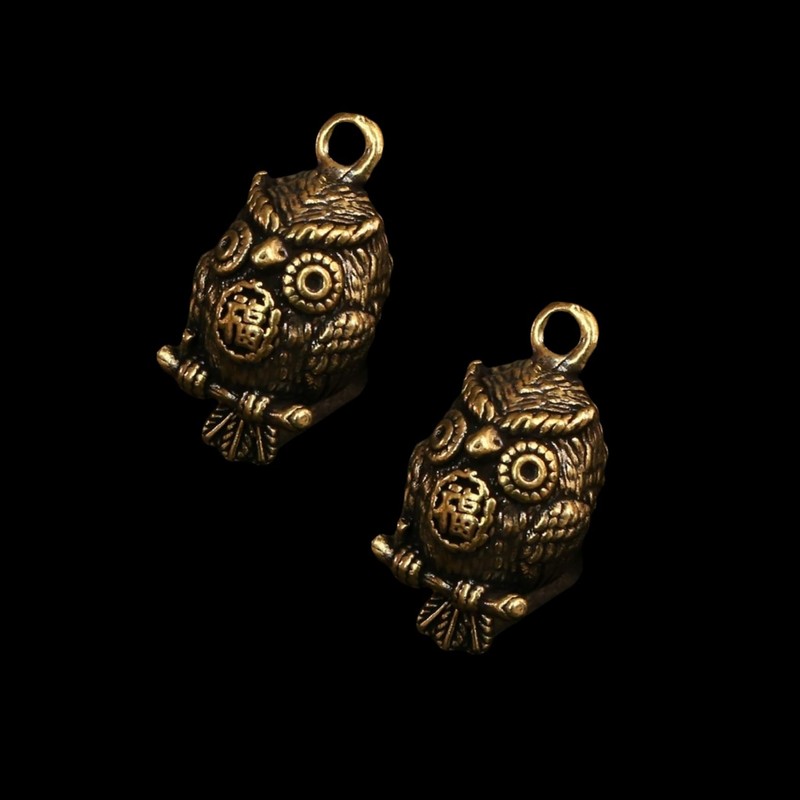 ZHIZHUO Owl Keychain, Copper Owl Figurine, Owl Key Chain, Key