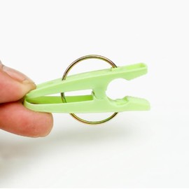 Mr. Gadget's Solutions Colorful Plastic Clothes pegs Heavy Duty Laundry Clothes Pins Clips Air-Drying Clothing Pin Set With Durable Spring Non Slip, Delicate Mixed Colours-20 Packs