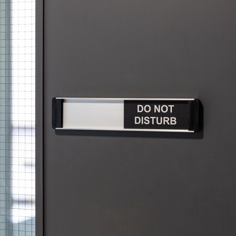 Seco Do Not Disturb/Blank Sliding Sign, 255mm x 52mm -