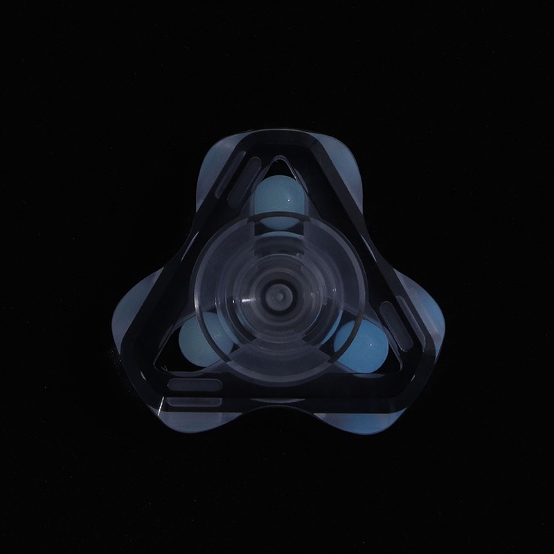 Fingertip Gyroscope Glow in The Dark 3 Leaves Reduce Anxiety