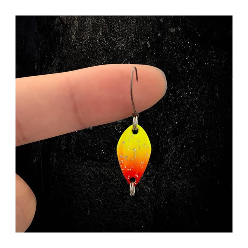 KAIRI Micro Spoons 1.2g 2g 2.5g 12pcs Set Barbares Hook