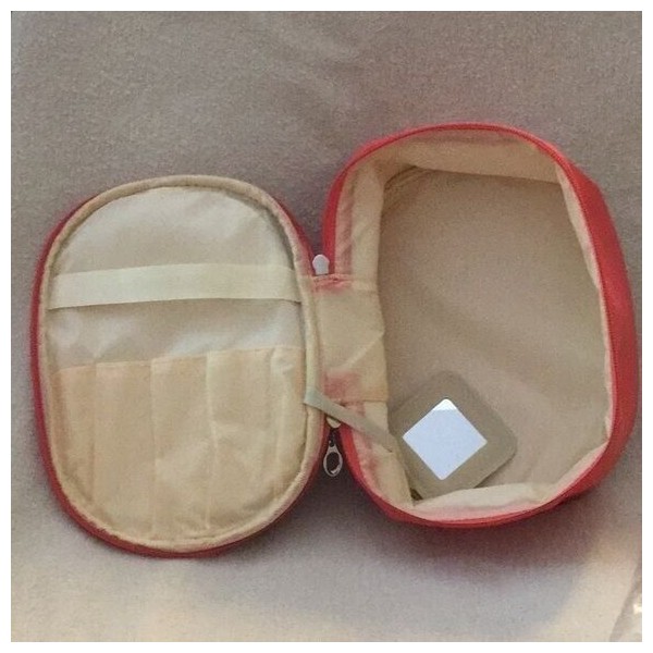 Unbranded Makeup Case Zip around top with brush holder 9