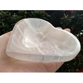 GAF TREASURES Selenite Heart Bowl, 4" Selenite Heart Shaped Dish Bowl, Crystal Polished Cleansing Charging Healing Gemstone Bowl