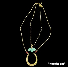 Unbranded Lucky Horseshoe 2 layer gold tone necklace with turquoise NWT Good For Gifts