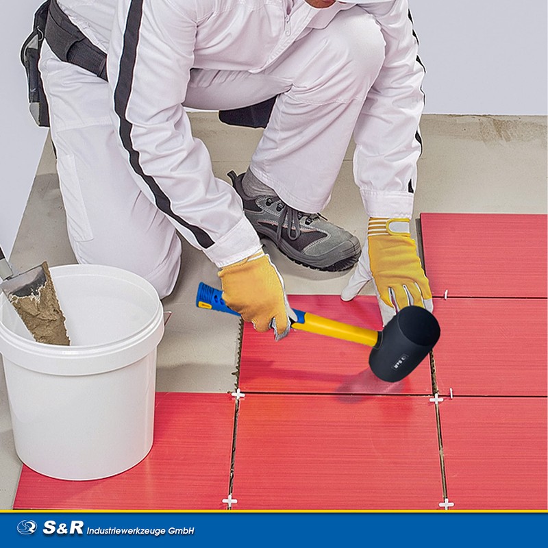 S&R Rubber Hammer Black 65 mm, 680g with Ergonomic Shaped