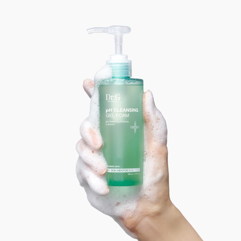 Dr.G Mildly Acidic Cleansing Gel Foam 200mL / 닥터지 약산성