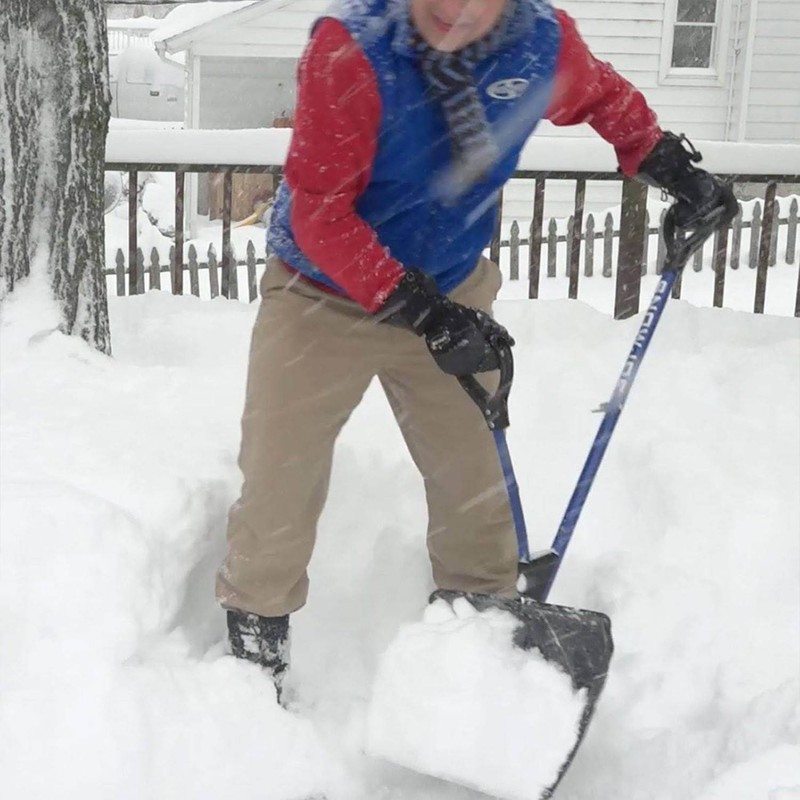 Snow Joe Snow Shovel with 18-Inch Blade and Assist Handle,