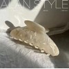 Hair Claw Clips for Women, Sweet White Shimmering Hair Claw