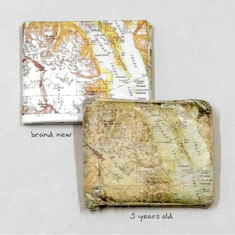 Explorer Map Tyvek Mighty Wallet - 8x10 cm