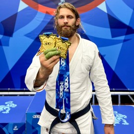 Bighorn Athletics Jiu Jitsu Finger Tape, Warrior Edition, 0.5-Inch x 45-feet, 8-Rolls (Military Green & Black) - Versatile Tape for Martial Arts, Climbing, and More