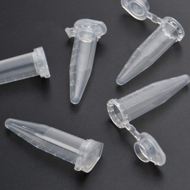 BronaGrand 100pcs 1.5ML Polypropylene Graduated Microcentrifuge Tubes with Attached Lid Clear