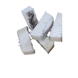 Hope is made with a Shea Butter and Coconut Oil Moisturizer with Eucalyptus Oil and Chia Seeds (Medium)