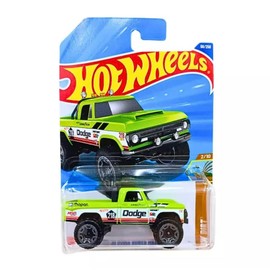 Hot Wheels, '70 Dodge Power Wagon, HW Dirt 2/10, 1:64 Scale Diecast
