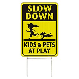 Faittoo Slow Down Signs, Kids and Pets at Play Sign with Stake,18 x 12 Double-Sided Corrugated Plastic Yard Sign, Easy to Assemble, Waterproof, Weather Resistant, Non-Fading