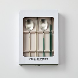 모던하우스 데일리로 쓰기좋은 수저4벌세트 크림그린 4-Piece Spoon Set in Cream Green, Perfect for Daily Use