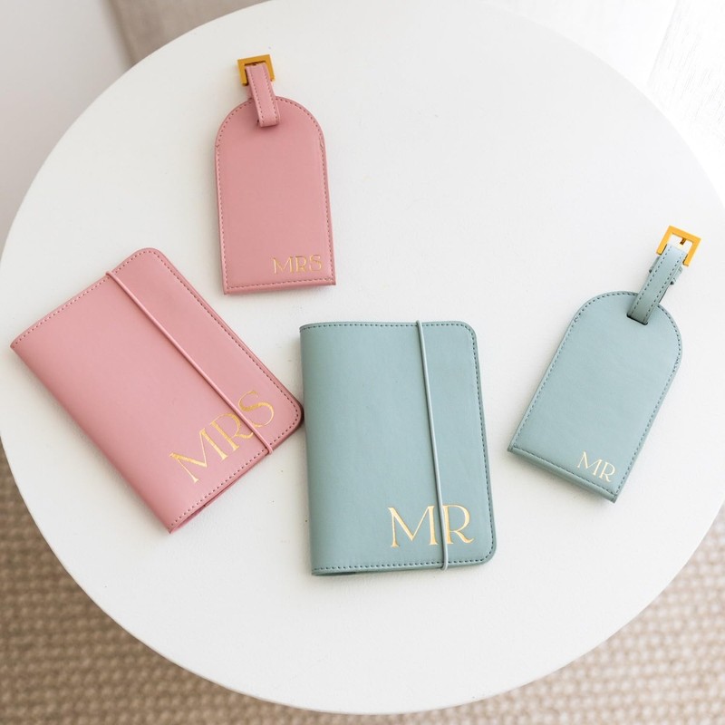Splosh Mr and Mrs Luggage Tags Wedding Gift Set