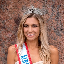 Yean Birthday Silver Tiaras Crown Crystal Princess Crowns Rhinestone Tiara with Comb Headband Sash Crown for Women a n d Girls (Silver)