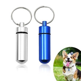 Pack of 2 Pill Box Keyrings, Mini Aluminium Pill Box Keychain, Waterproof Airtight Small Capsule Mini Key Pendant for Outdoor Sports Camping Hiking Travel