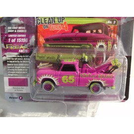 JOHNNY LIGHTNING - STREET FREAKS PURPLE DEMOLITION DERBY - 1965 CHEVY TOW TRUCK