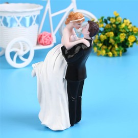 YFeiQi Decoración romántica para tarta de boda, resina sintética, figura de novia y novio utilizada para pastel de boda, regalo del día de San Valentín, decoración del hogar (E)
