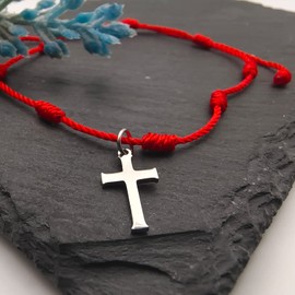 cotigo 7 Knot Red Cross Bracelet Stainless Steel Lucky Charm and Evil Eye Protection Bracelet for Couples Friendship Adjustable Fashion Jewelry for Men and Women, Metal