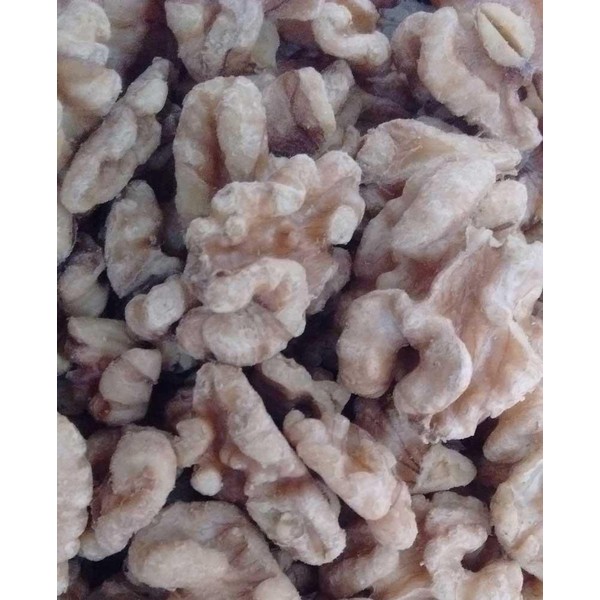 Pecan Shop Sprouted Organic Raw California Walnuts, High Halves Count, Lightly Sea Salted, 2 Pound