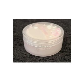 Innisfree [INNISFREE]  No-Sevum Mineral Powder Face Powder Japan Limited sakura