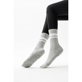 Wellrox Women's Non-Slip Yoga Grip Socks - Ideal for Pilates, Barre, Fitness - Comfortable, Breathable, Secure Fit (S, GREY)