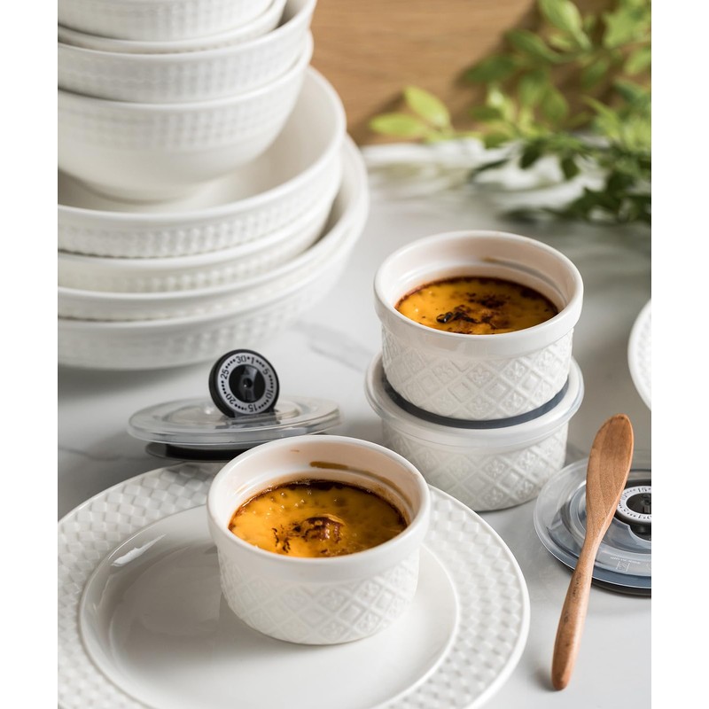 MISSYSSIM Ramekins 6 oz with Lids Oven Safe, Small Creme