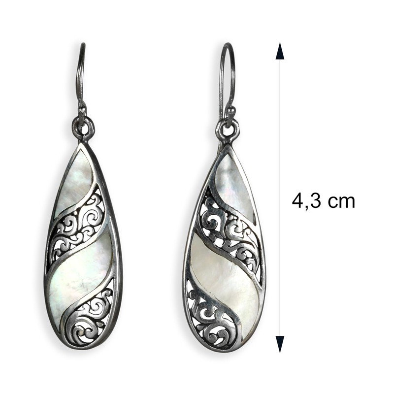 ISLAND PIERCINGS 925 Silver and Mother of Pearl Drop Earrings