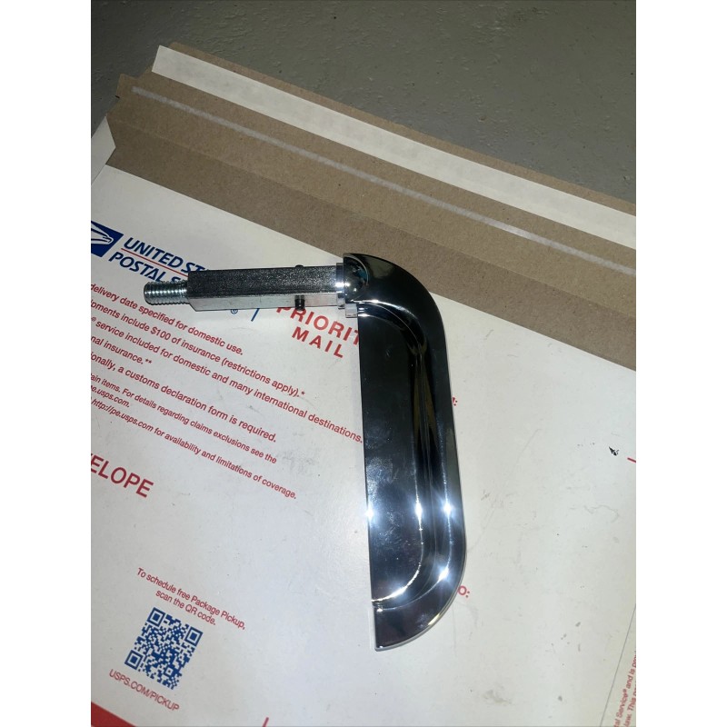 Bluebird Outside (949842) Emergency Door Handle, Side, 3-1/2″