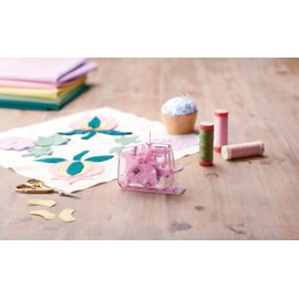 Clover Quick Desk Needle Threader, Pink