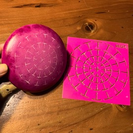 Happy Dotting Company - Juego de plantillas de silicona súper flexibles, plantilla flexible, plantillas para arte de mandala, incluyendo puntos en tazas, botellas