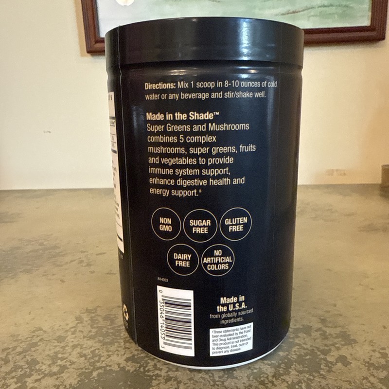 MADE IN THE SHADE Super Greens & Mushrooms Complex Powder