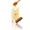 Shampoo hecho a base de esencias miel de abeja. /